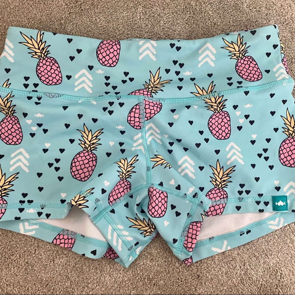 Retro Pineapple 3.25 Wodbottom Shorties - SOLD